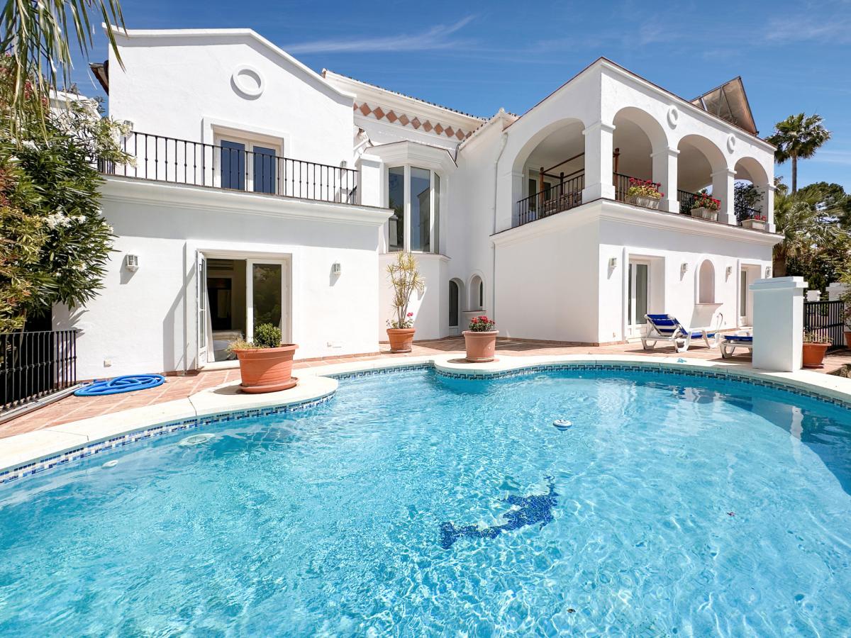 Picture of Villa For Sale in Benahavis, Malaga, Spain