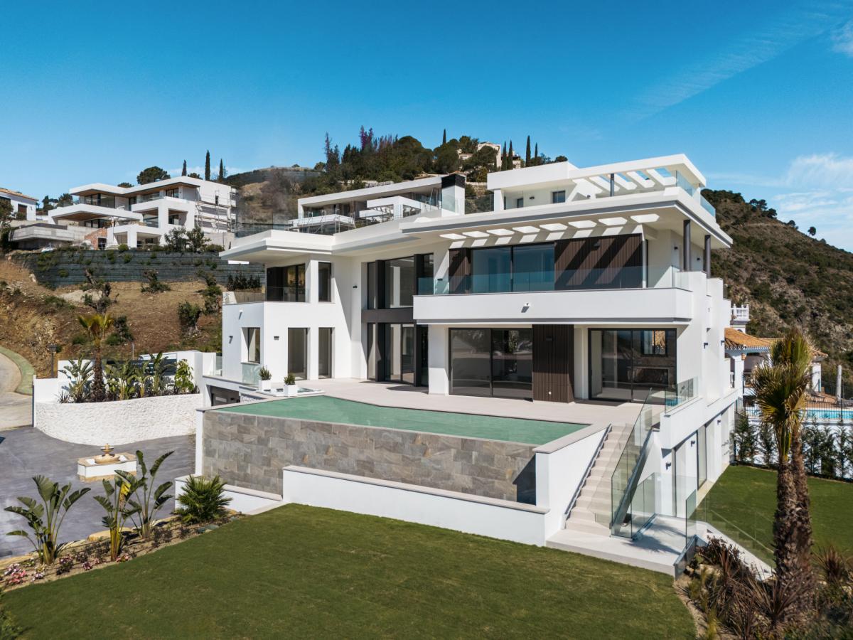 Picture of Villa For Sale in Benahavis, Malaga, Spain