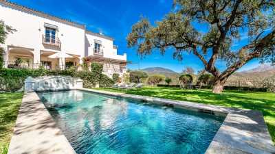 Villa For Sale in Benahavis, Spain