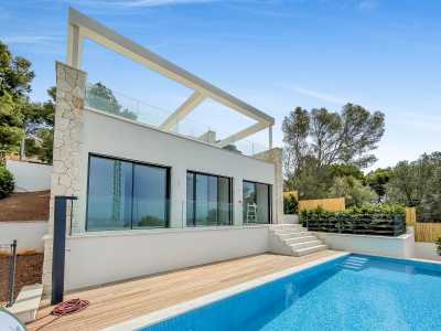 Villa For Sale in 