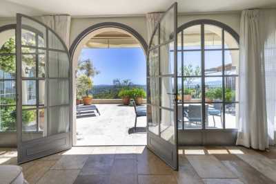 Apartment For Sale in Valbonne, France