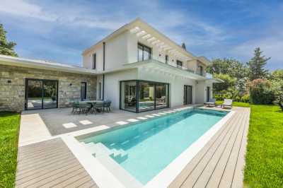 Villa For Sale in Mougins, France