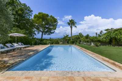 Villa For Sale in 