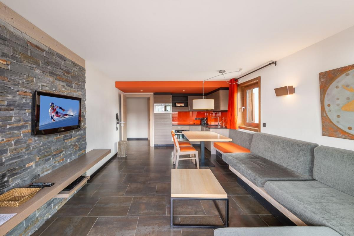 Picture of Apartment For Sale in Val Thorens, Rhone Alpes, France