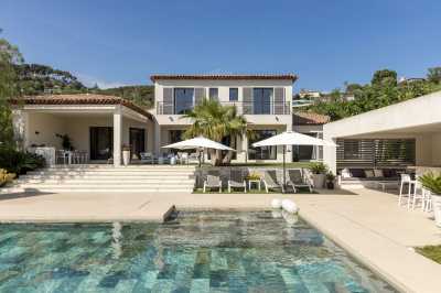 Villa For Sale in Saint Paul de Vence, France