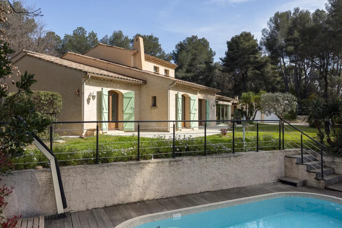 Picture of Villa For Sale in Saint Paul de Vence, Cote d'Azur, France