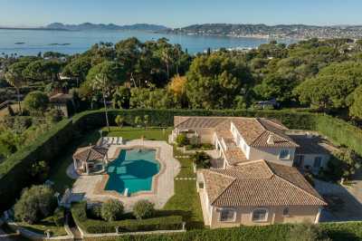 Villa For Sale in Antibes, France