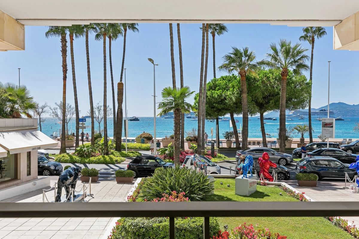 Picture of Apartment For Sale in Cannes, Cote d'Azur, France