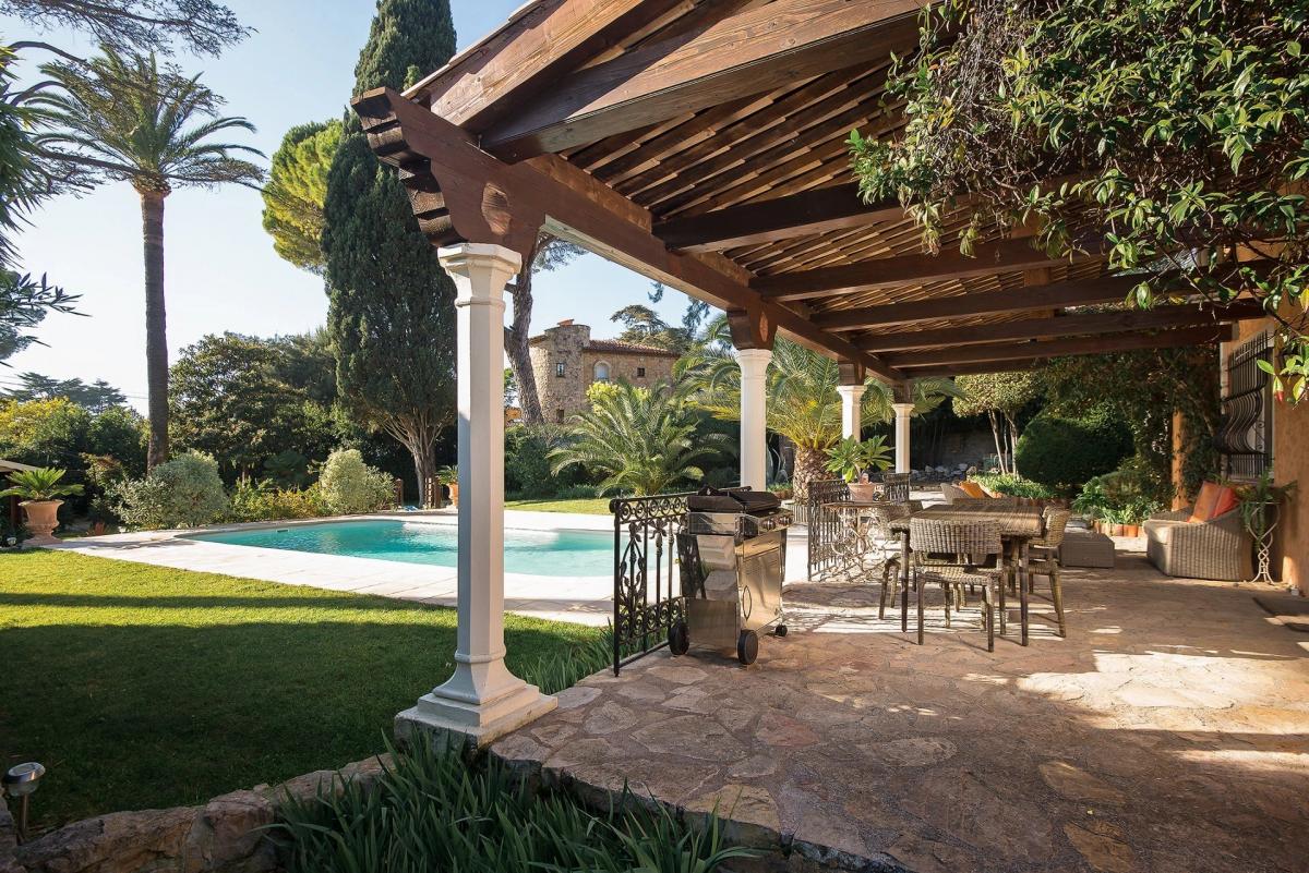 Picture of Villa For Sale in Cannes, Cote d'Azur, France