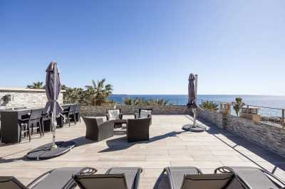 Apartment For Sale in Cannes, France