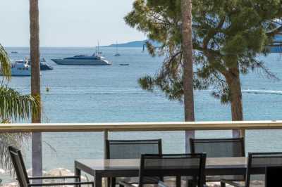 Apartment For Sale in Cannes, France