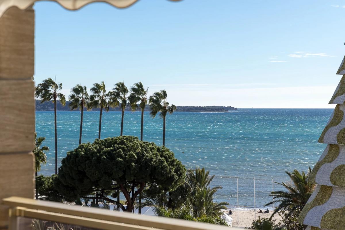 Picture of Apartment For Sale in Cannes, Cote d'Azur, France