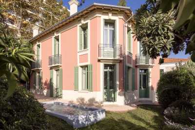 Home For Sale in Le Cannet, France