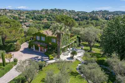 Villa For Sale in Mougins, France