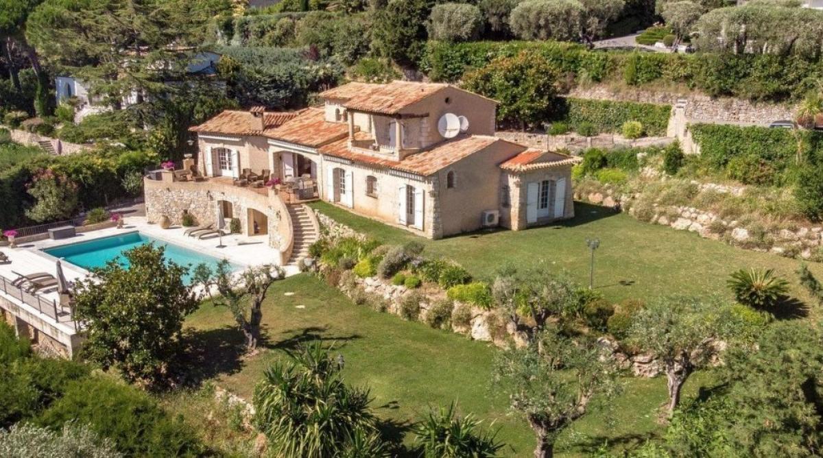 Picture of Villa For Sale in Mougins, Cote d'Azur, France