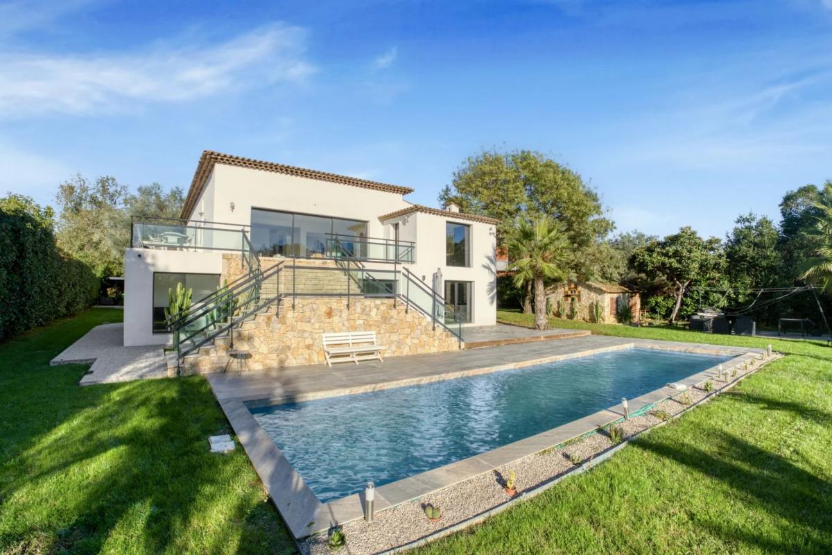 Picture of Villa For Sale in Mougins, Cote d'Azur, France