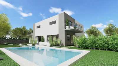 Villa For Sale in 