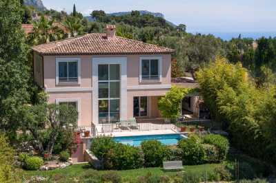 Villa For Sale in Villefranche Sur Mer, France