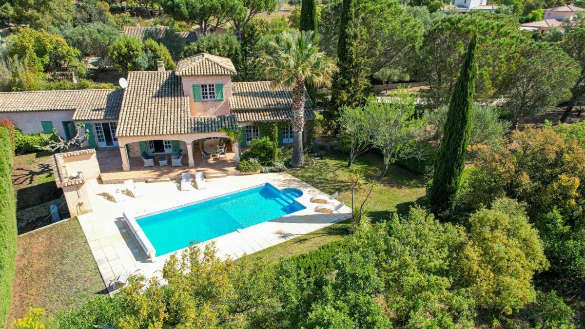 Picture of Villa For Sale in Le Plan De La Tour, Provence-Alpes-Cote d'Azur, France