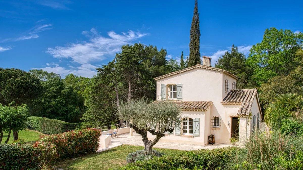 Picture of Home For Sale in Cogolin, Provence-Alpes-Cote d'Azur, France