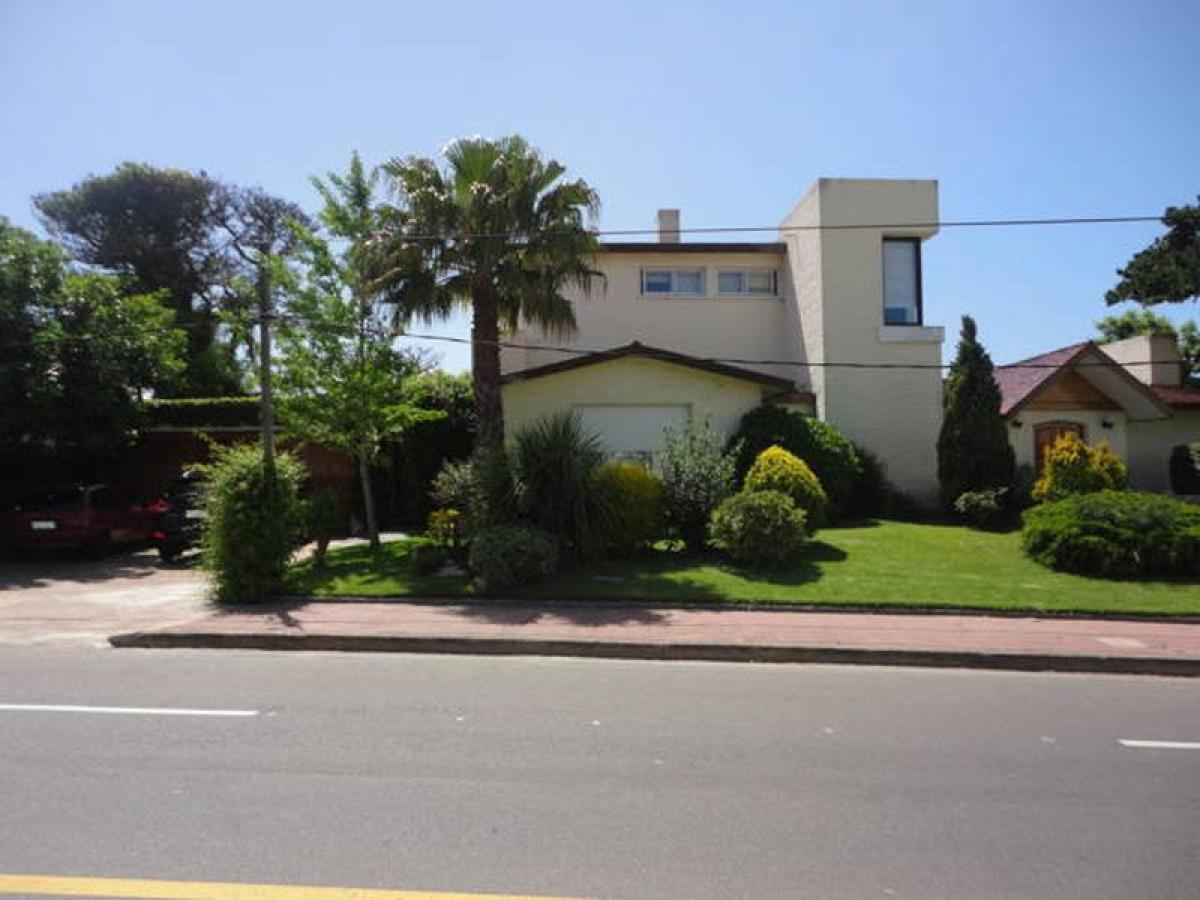 Picture of Home For Sale in Punta Del Este, Maldonado, Uruguay