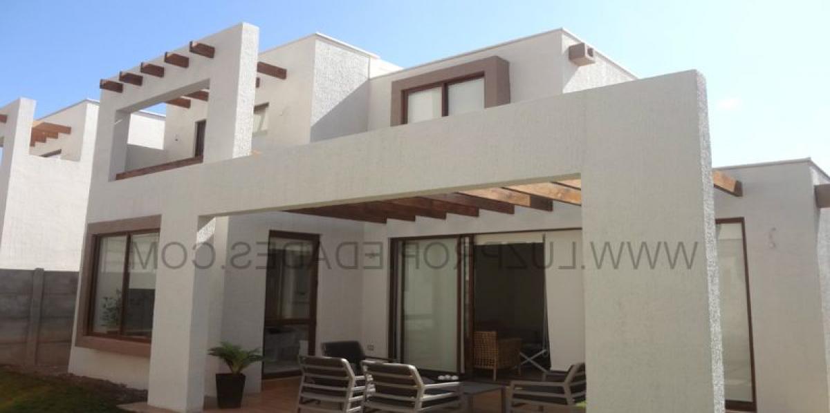 Picture of Home For Sale in Region De Antofagasta, Antofagasta, Chile