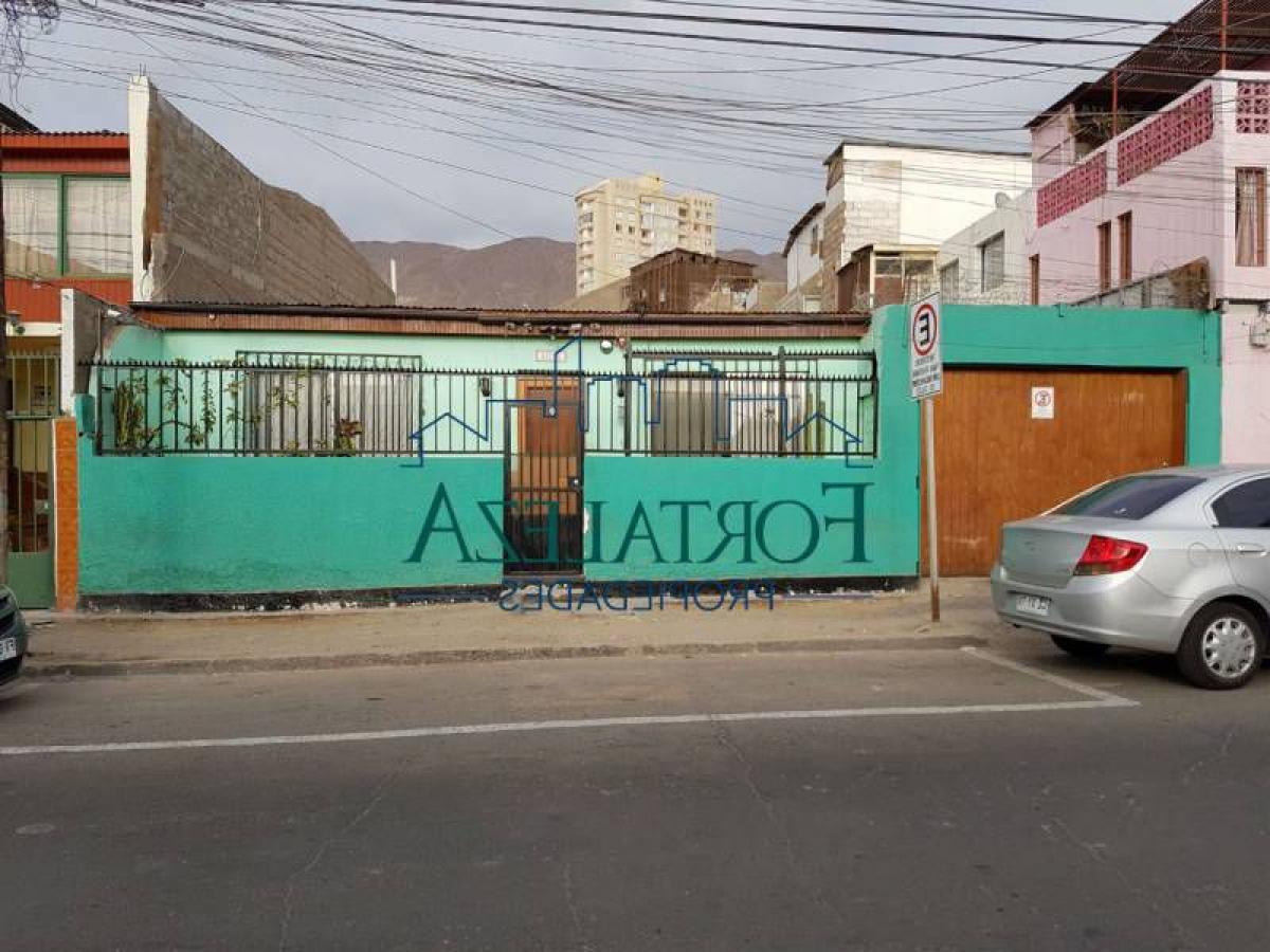 Picture of Home For Sale in Region De Antofagasta, Antofagasta, Chile