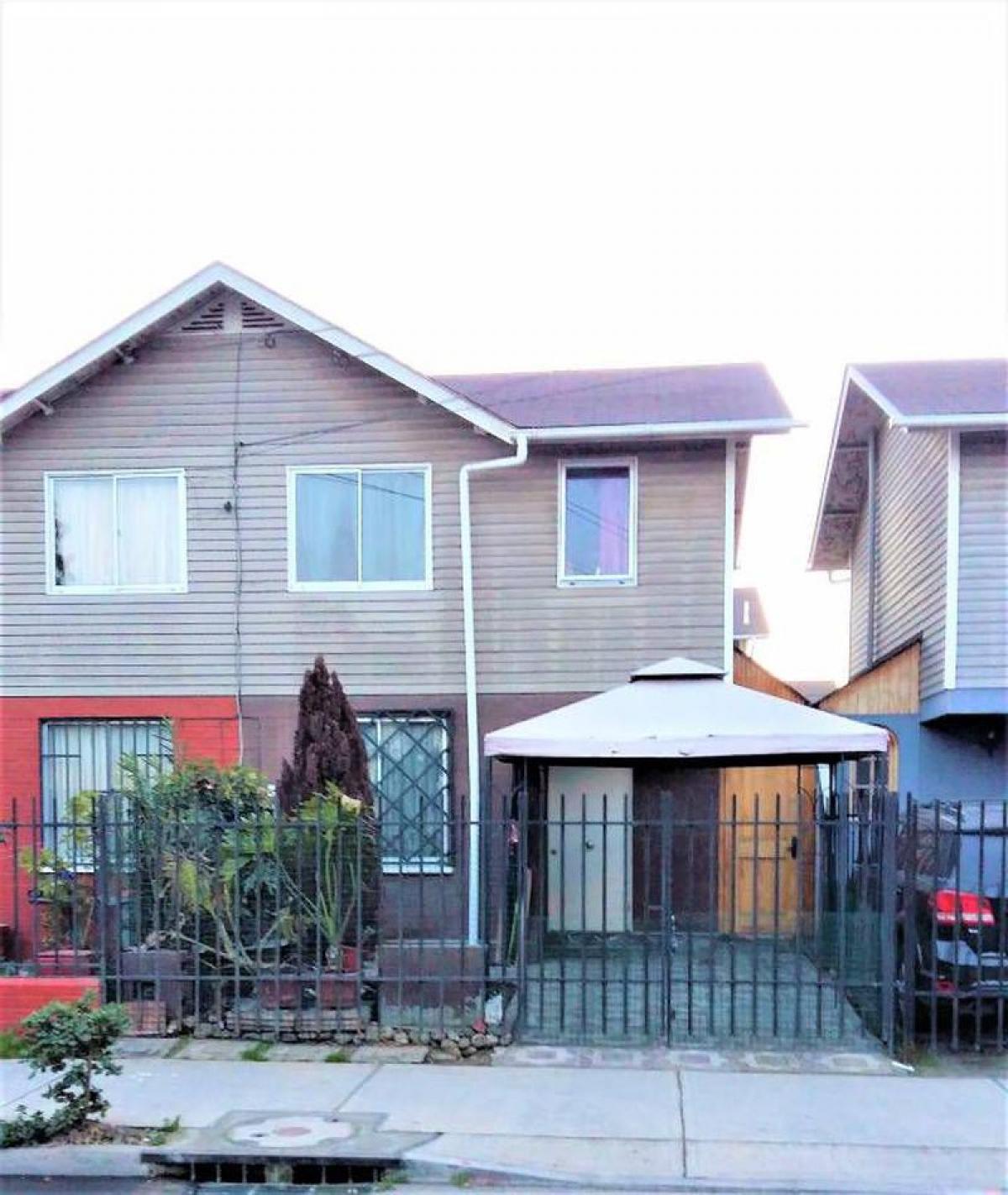 Picture of Home For Sale in Santiago, Region Metropolitana
, Chile