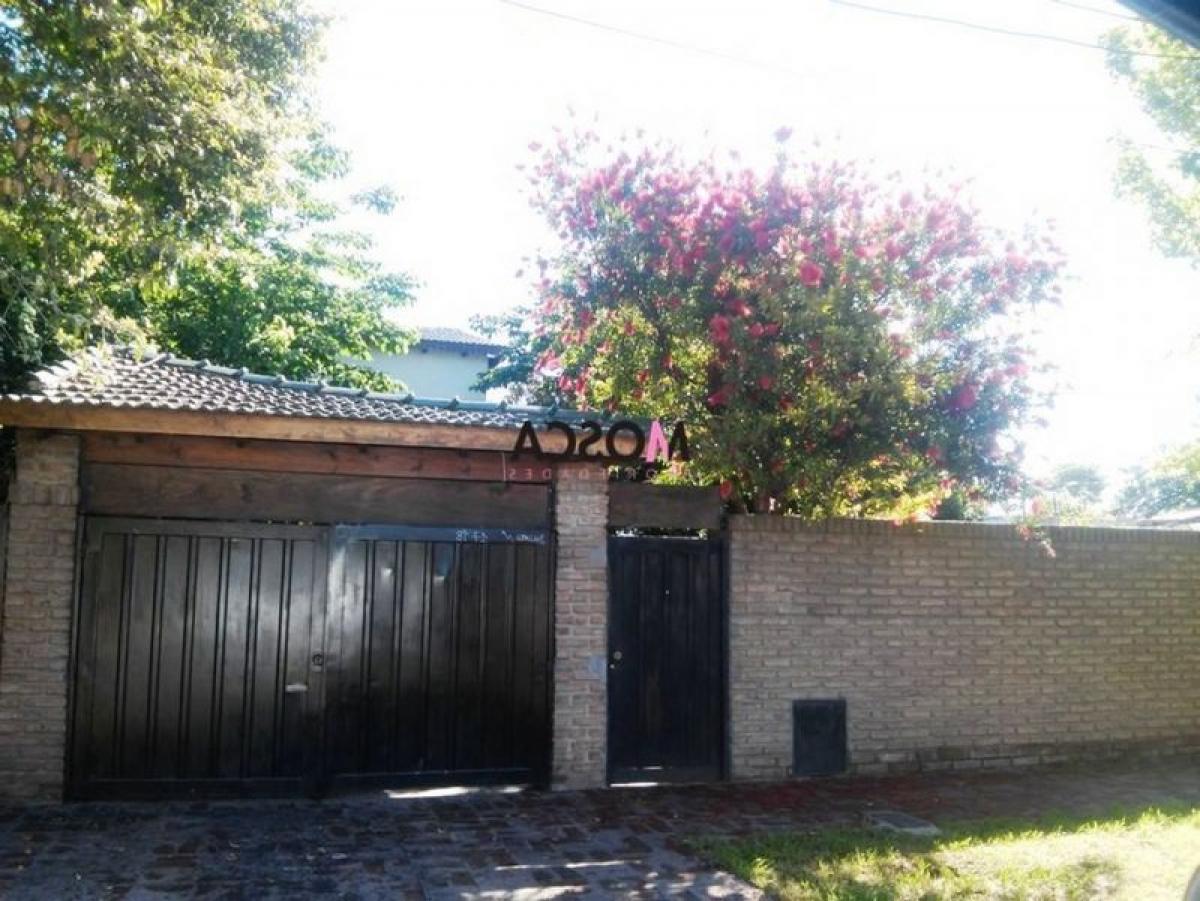 Picture of Home For Sale in Moreno, Buenos Aires, Argentina