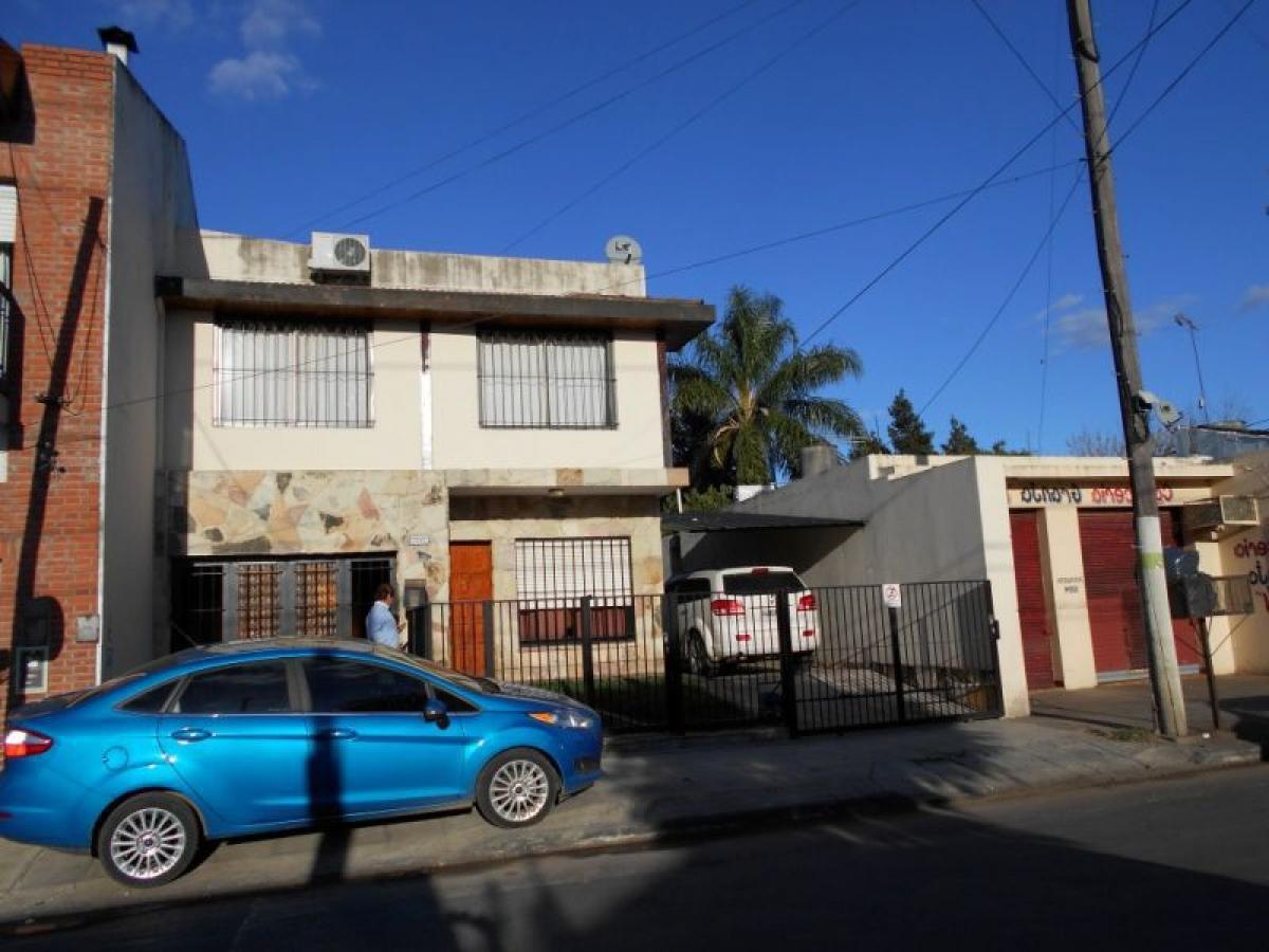 Picture of Home For Sale in Malvinas Argentinas, Buenos Aires, Argentina