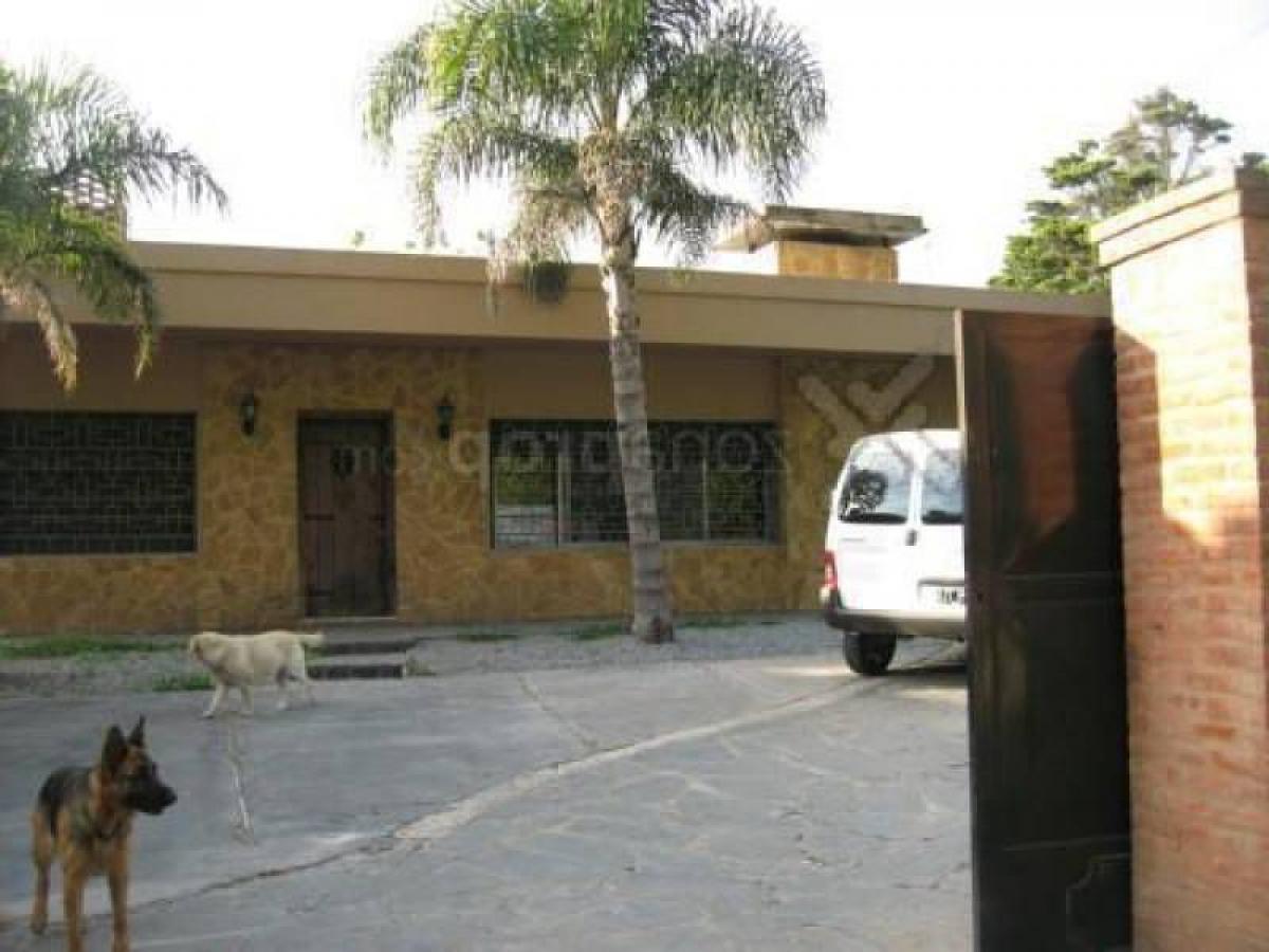 Picture of Home For Sale in Presidente Peron, Buenos Aires, Argentina