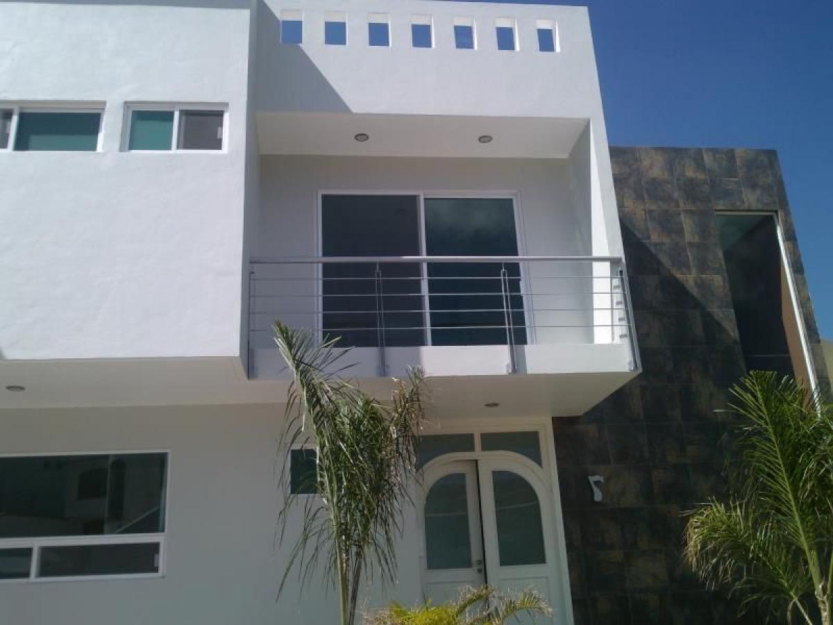 Picture of Home For Sale in Huimilpan, Queretaro, Mexico