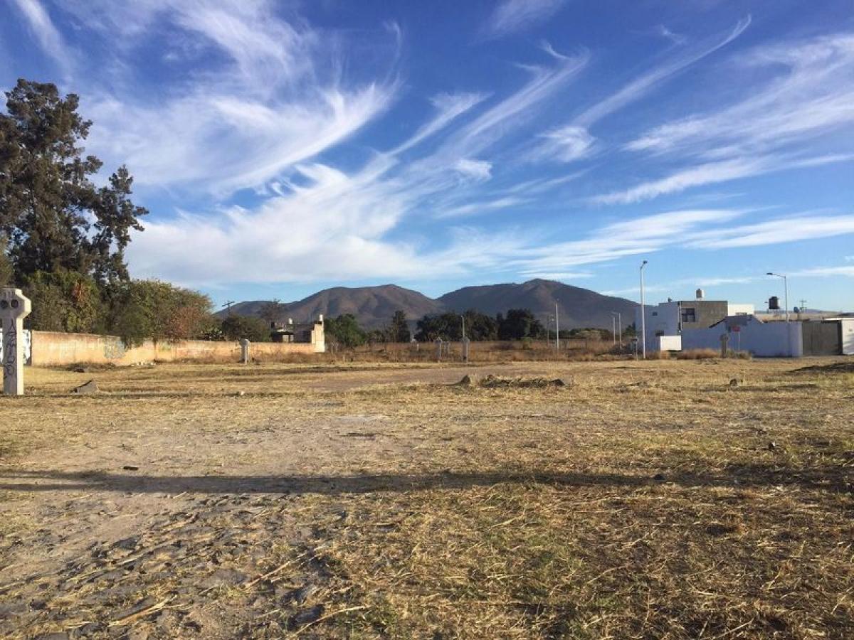 Picture of Residential Land For Sale in San Pedro Tlaquepaque, Jalisco, Mexico