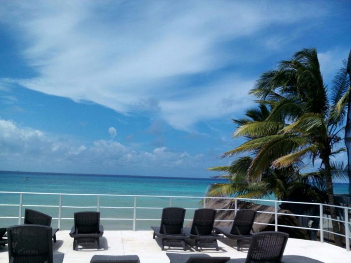 Picture of Apartment Building For Sale in Solidaridad, Quintana Roo, Mexico