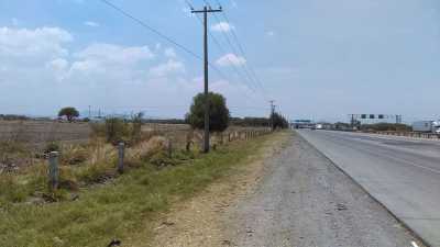 Residential Land For Sale in Pedro Escobedo, Mexico