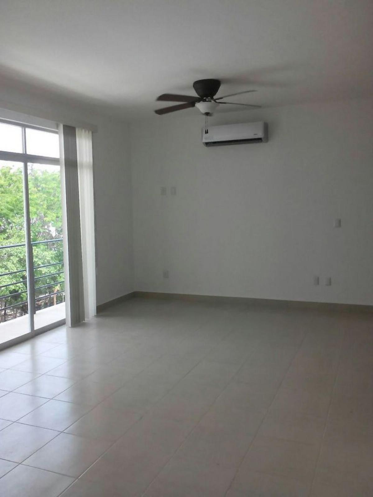 Picture of Apartment For Sale in Solidaridad, Quintana Roo, Mexico