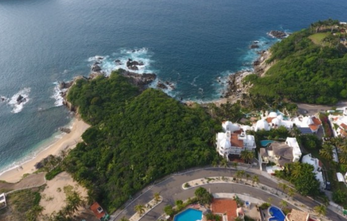 Picture of Residential Land For Sale in Santa Maria Huatulco, Oaxaca, Mexico