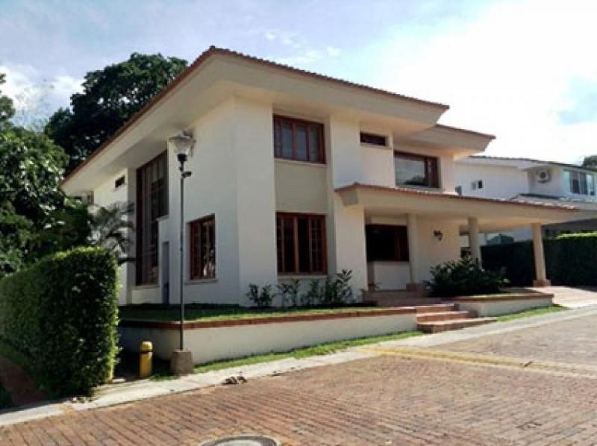 Picture of Home For Sale in Tolima, Tolima, Colombia