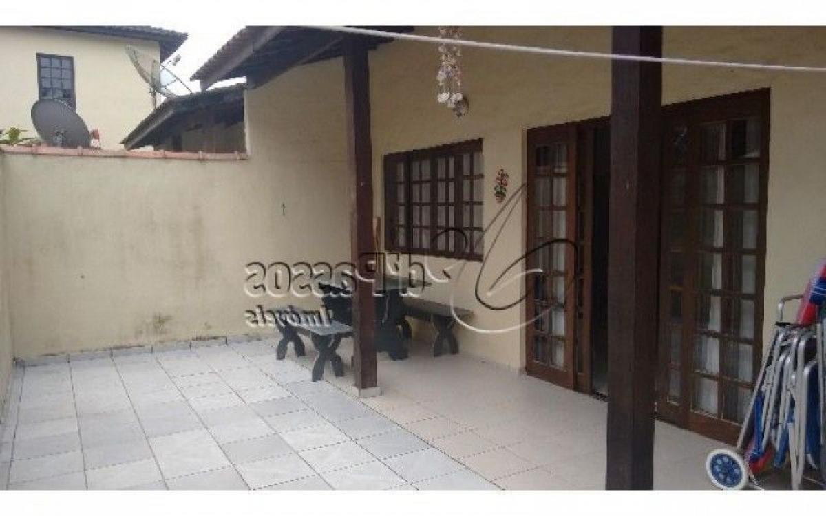 Picture of Home For Sale in Sao Sebastiao, Sao Paulo, Brazil