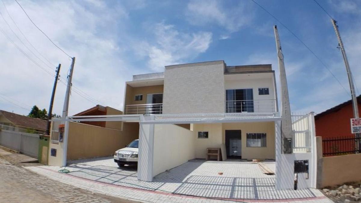 Picture of Home For Sale in Balneario Piçarras, Santa Catarina, Brazil