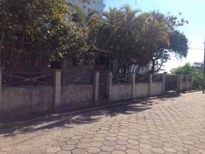 Home For Sale in Balneario PiÃ§arras, Brazil