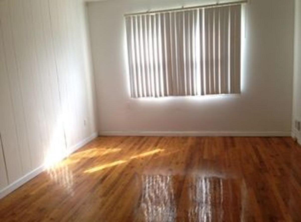 Picture of Home For Rent in Staten Island, New York, United States