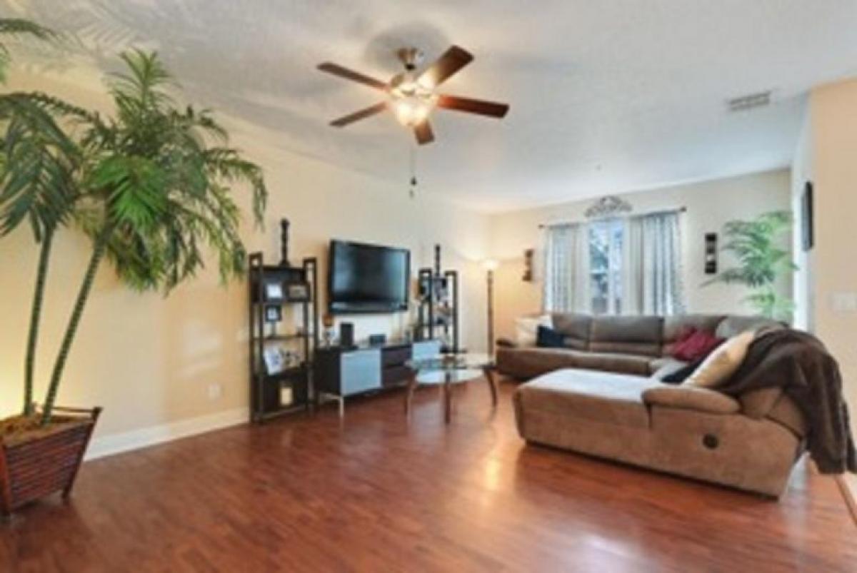 Picture of Townhome For Sale in Maitland, Florida, United States