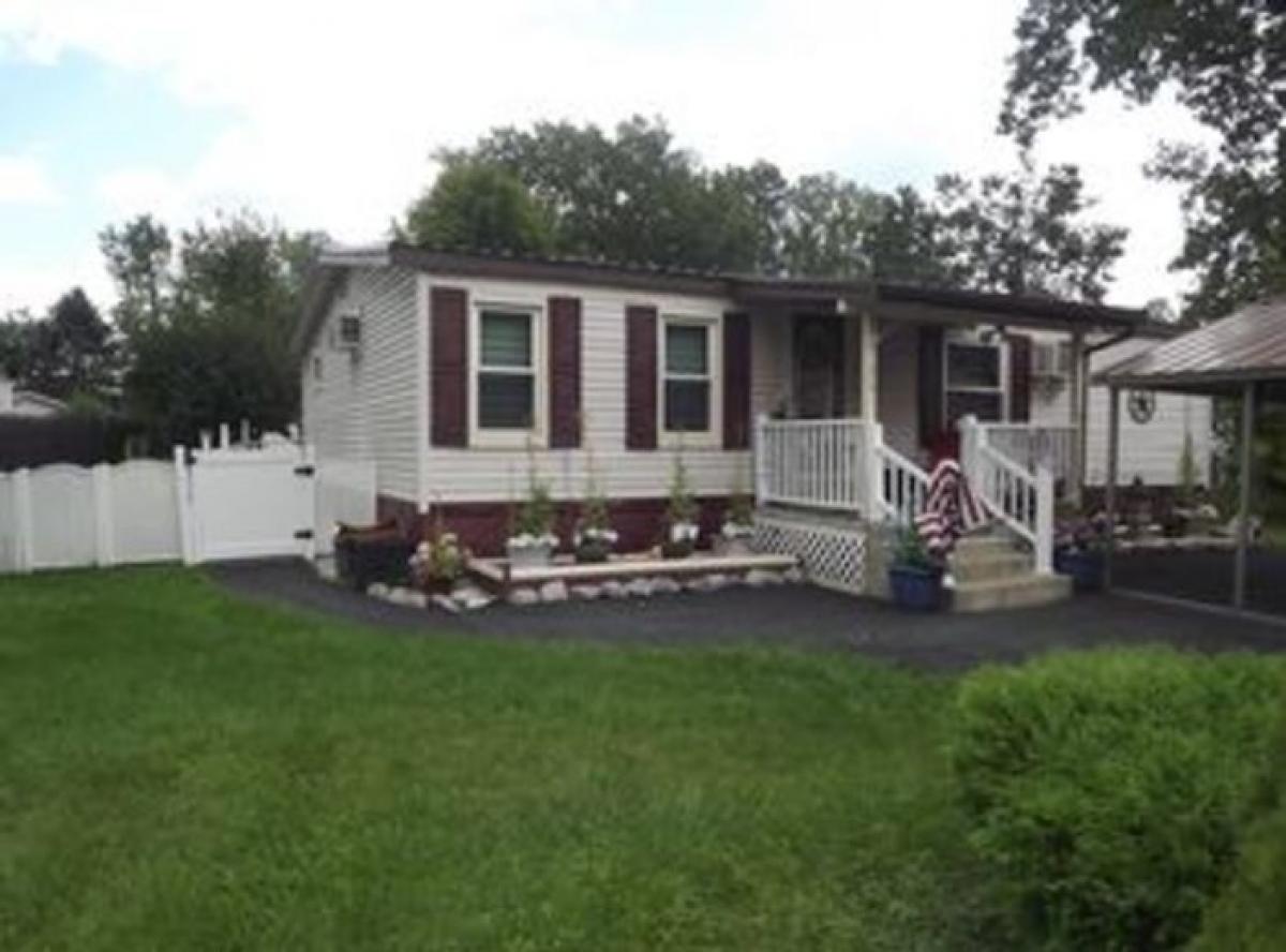 Picture of Mobile Home For Sale in Mechanicville, New York, United States