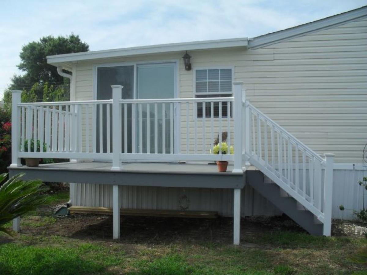 Picture of Mobile Home For Sale in Haines City, Florida, United States