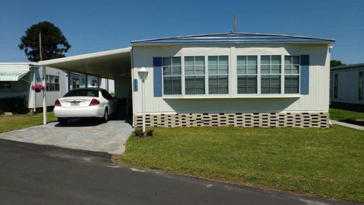 Picture of Mobile Home For Sale in Lakeland, Florida, United States