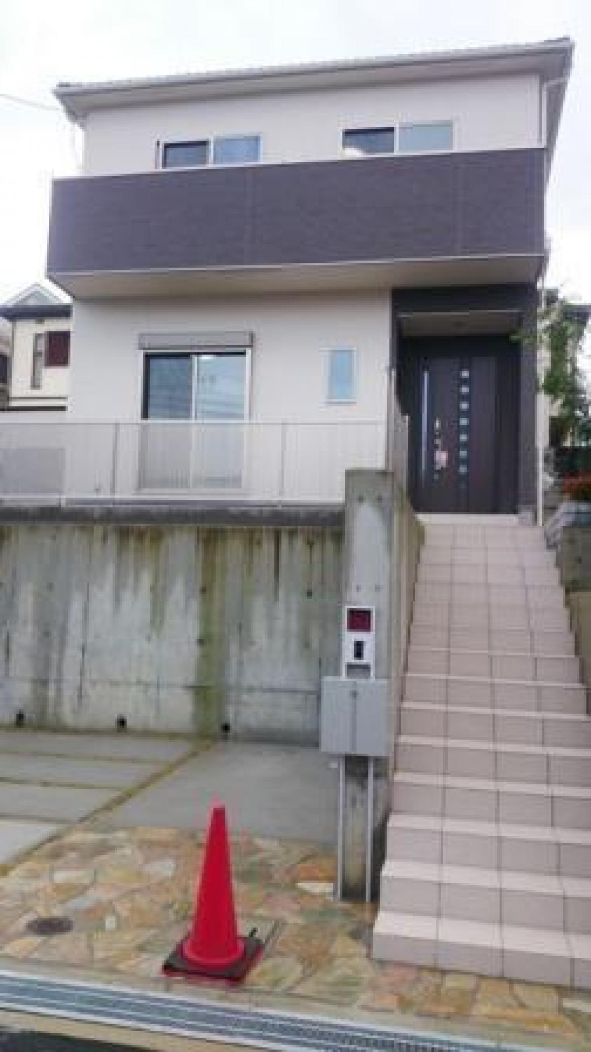 Picture of Home For Sale in Toyonaka Shi, Osaka, Japan