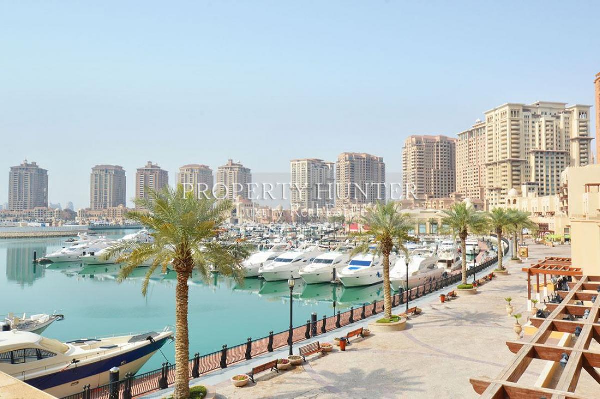 Picture of Townhome For Sale in The Pearl, Doha, Qatar