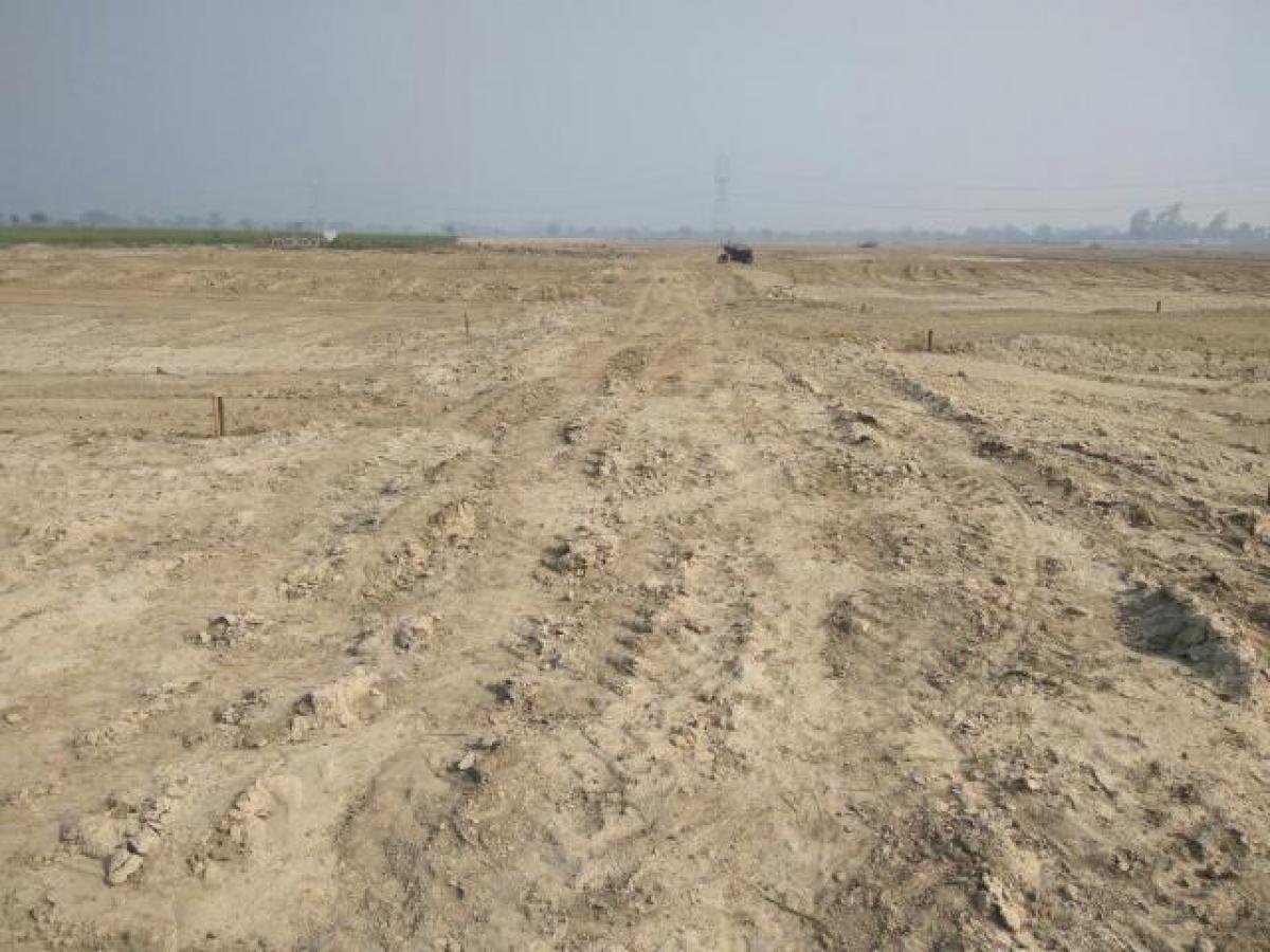 Picture of Residential Land For Sale in Mathura, Uttar Pradesh, India