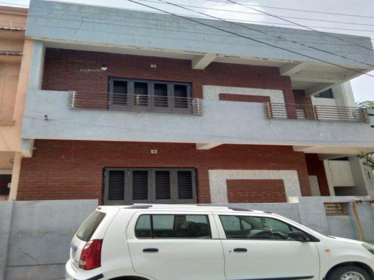 Picture of Home For Sale in Vadodara, Gujarat, India